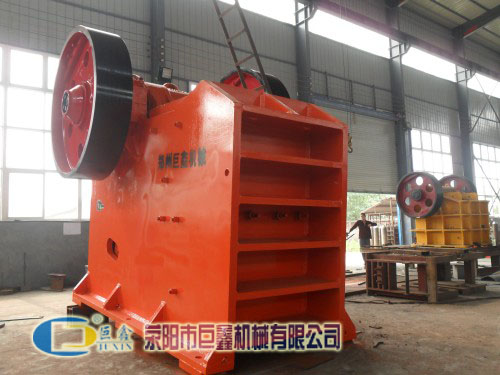 大型碎石機(jī)