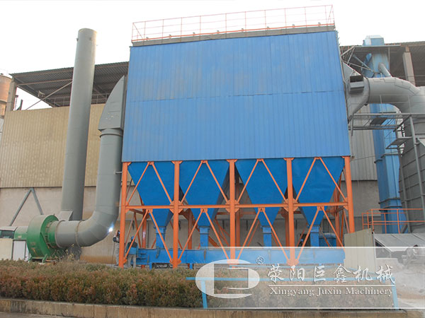 脈沖布袋除塵器客戶現(xiàn)場