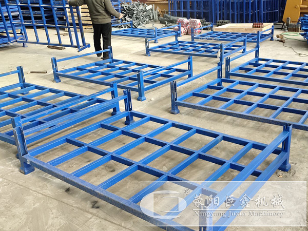 可折疊堆垛架折疊堆放展示圖 可折疊堆垛架材質(zhì)優(yōu)良