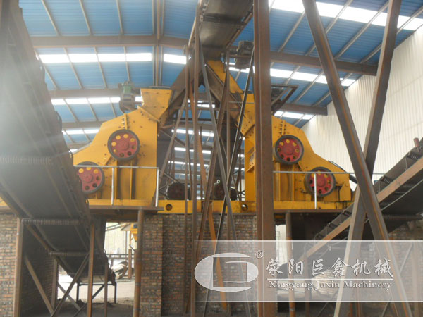 煤炭破碎機(jī)安裝現(xiàn)場 煤炭破碎機(jī)安裝現(xiàn)場